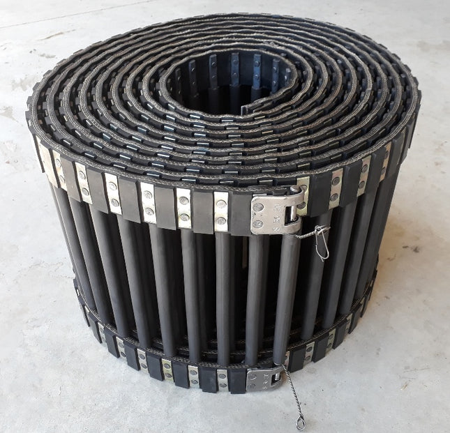 Webs with 2 Traction Belts